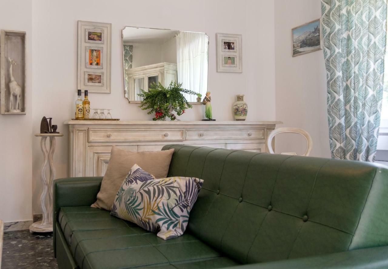 La Casa Di Elda Apartman Dolceacqua Kültér fotó