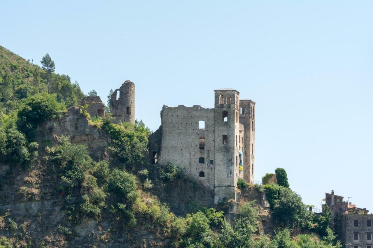 La Casa Di Elda Apartman Dolceacqua Kültér fotó